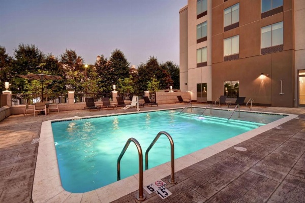 Hilton Garden Inn Jackson image 9